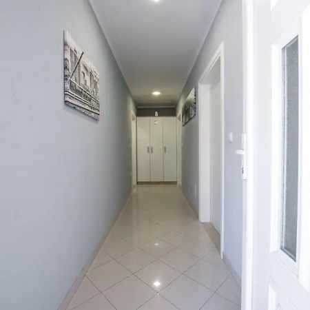 Vukelic Apartament *