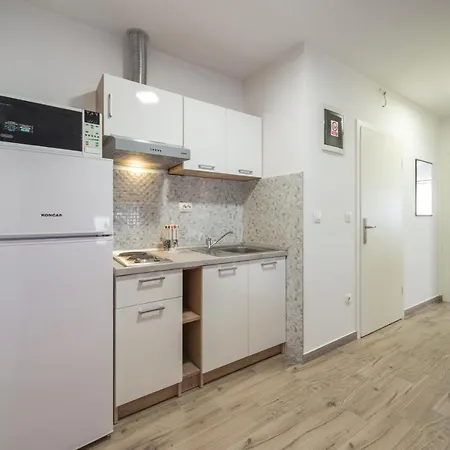 Vukelic Apartment Mlini